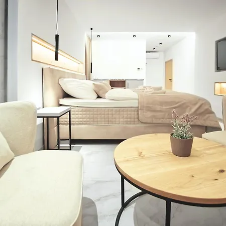 Apartment Enoteka Vinofol - Winebar & Cafe &