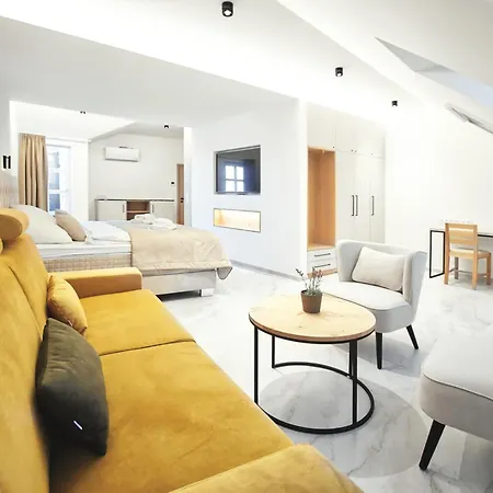 Apartment Enoteka Vinofol - Winebar & Cafe &