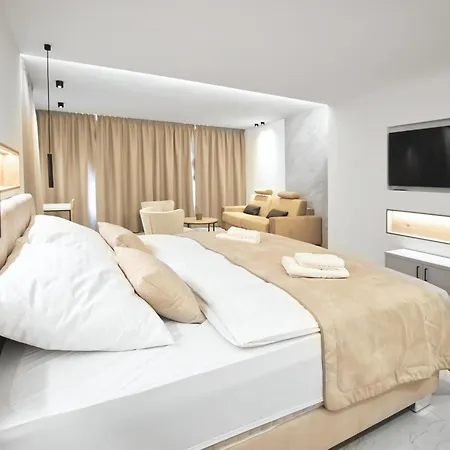 Apartment Enoteka Vinofol - Winebar & Cafe & *
